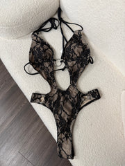 Bikini Leony
