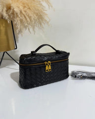 Borsa Dolls